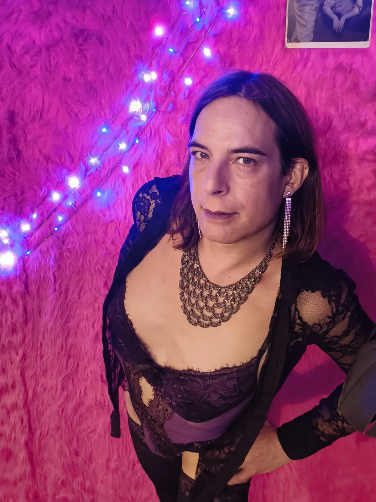 independant trans escort joy in a purple lingerie body