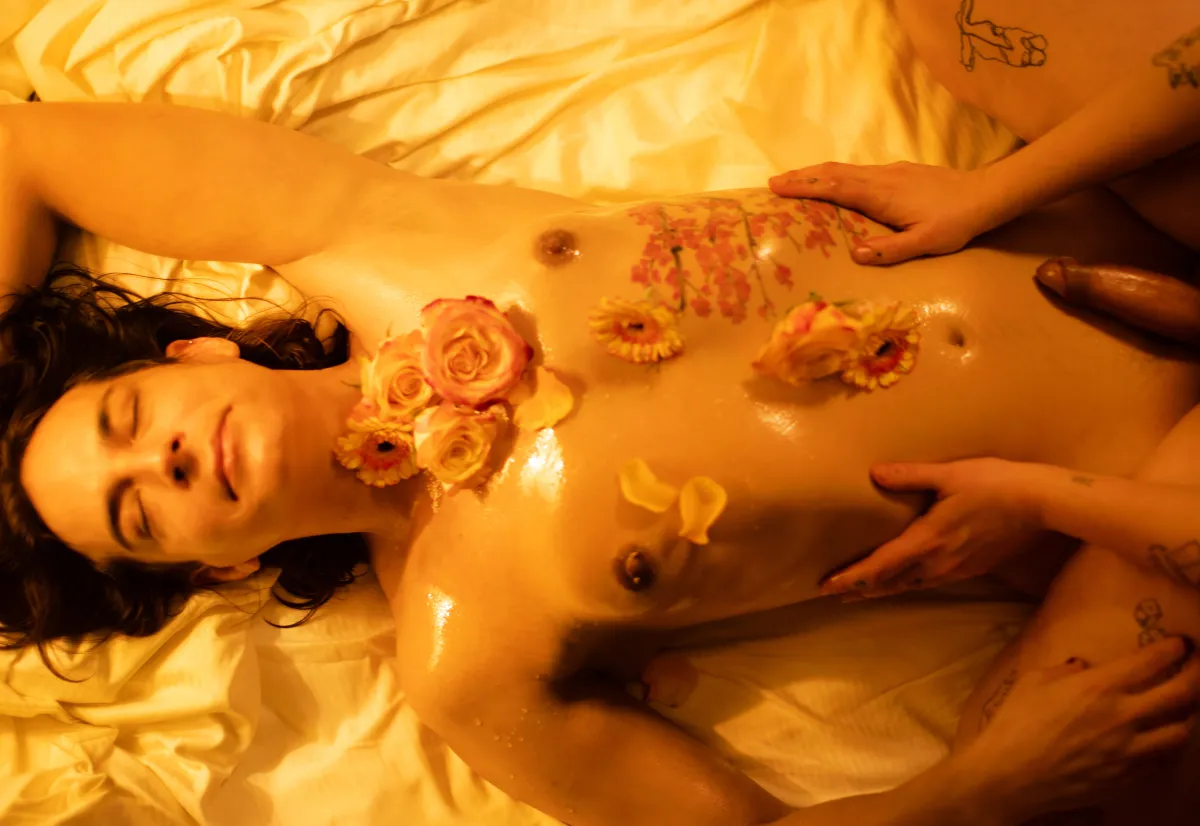 tantras oil massage high class trans escort berlin